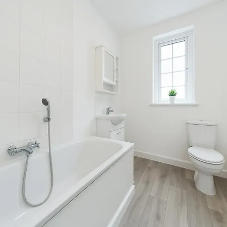 Spacious 2-Bedroom Apartment In Crystal Palace London Exterior photo