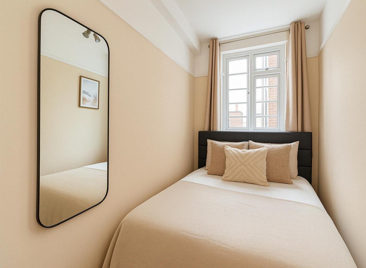 Spacious 2-bedroom In Crystal Palace Appartement *